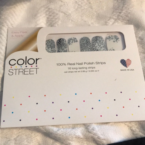 Color Street | Makeup | Color Street Nails Zebra On The Spot Zoo ...